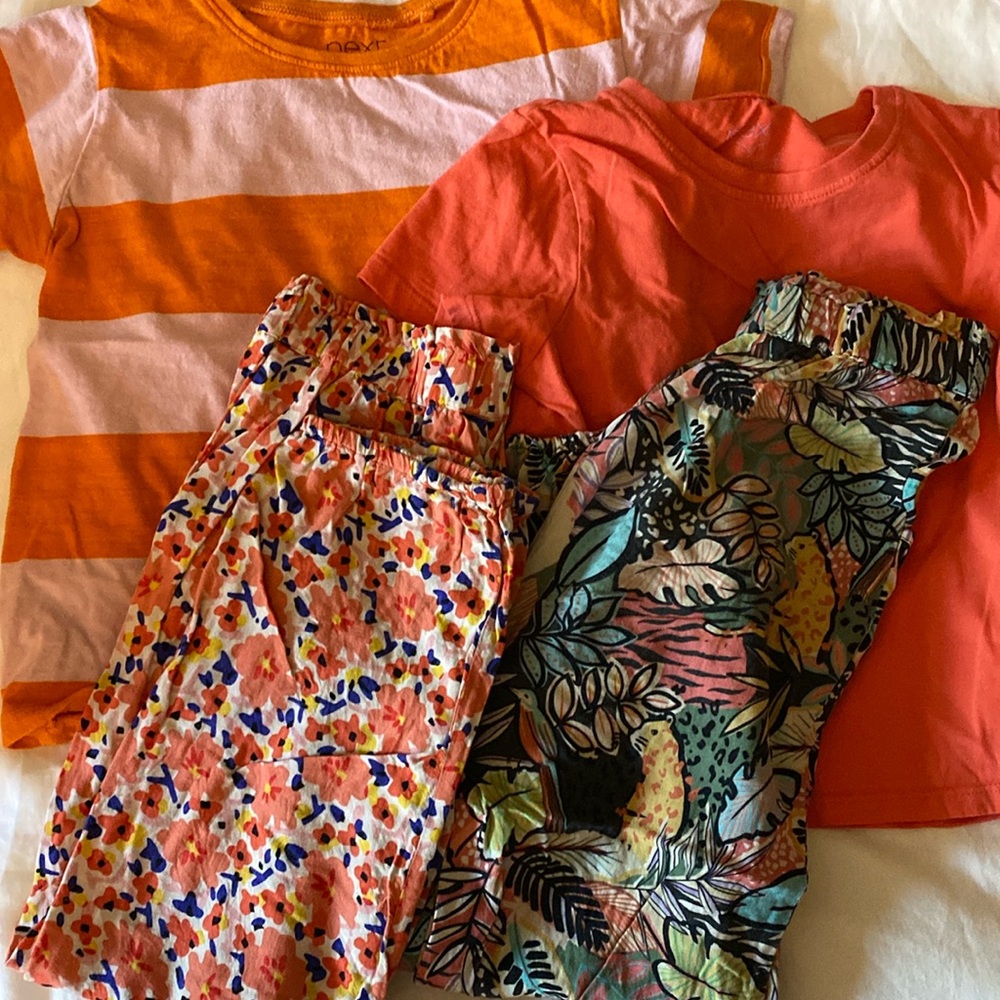 Super cute colourful bundle lightweight joggers style bottoms with t shirts